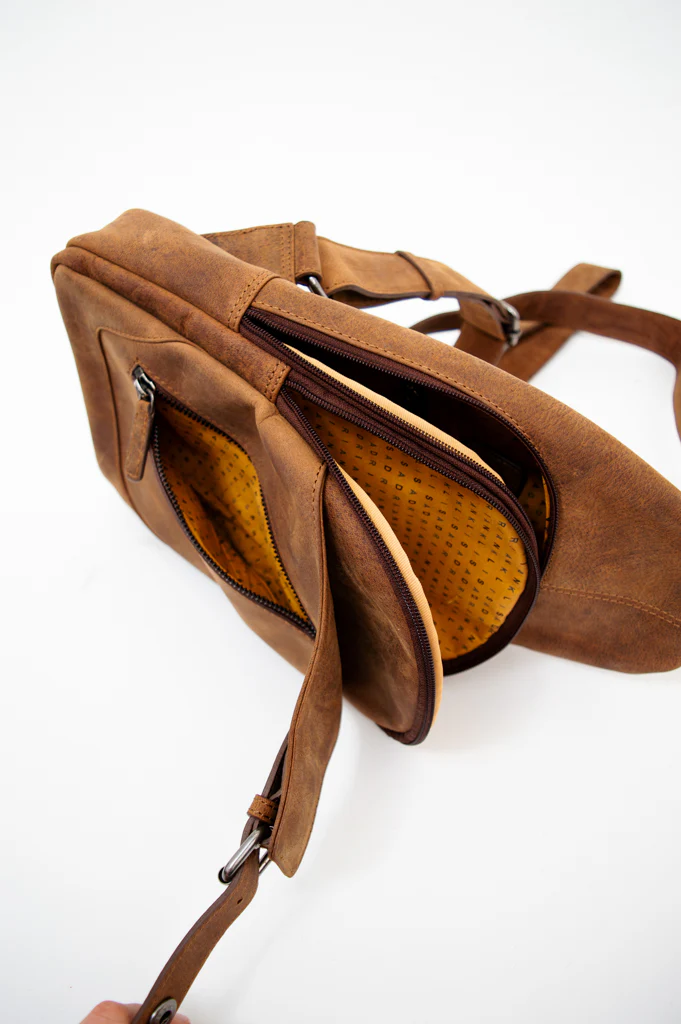 Adrian Klis 2854 Sling Bag, Buffalo Leather - Image 10