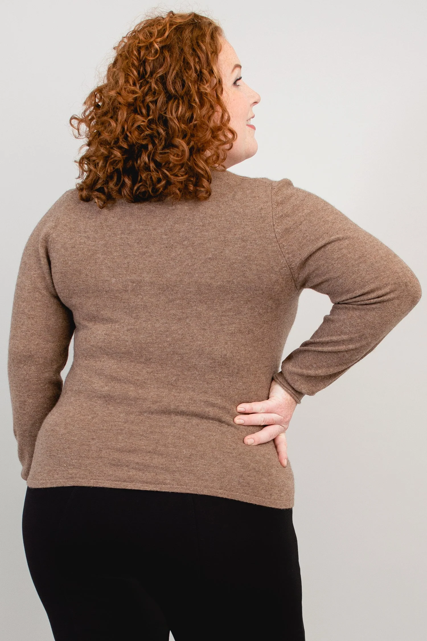 New York Sweater, Autumn Taupe, Cashmere - Image 5