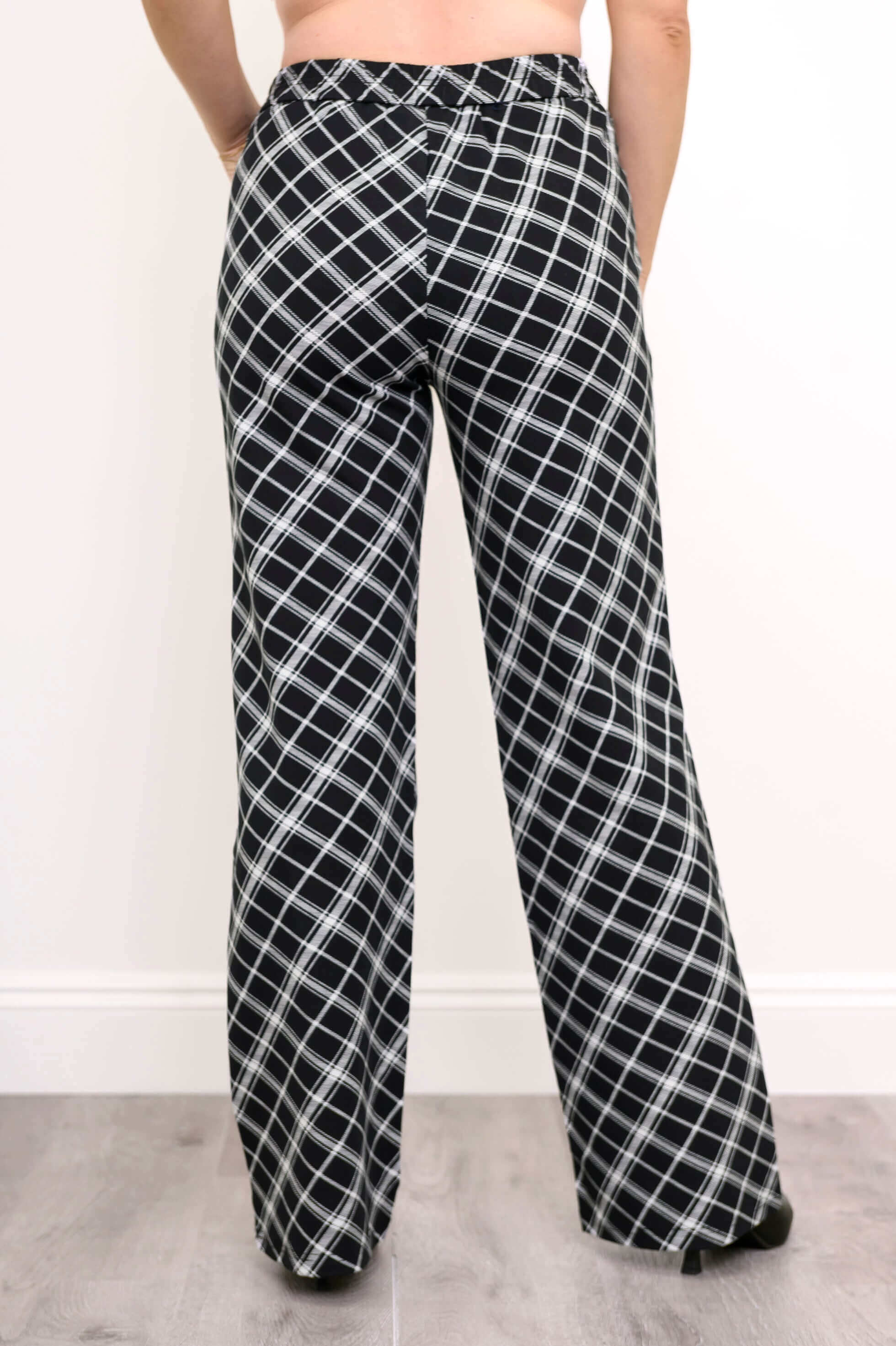 Norma Pant, Tarlic, Modal - Image 4