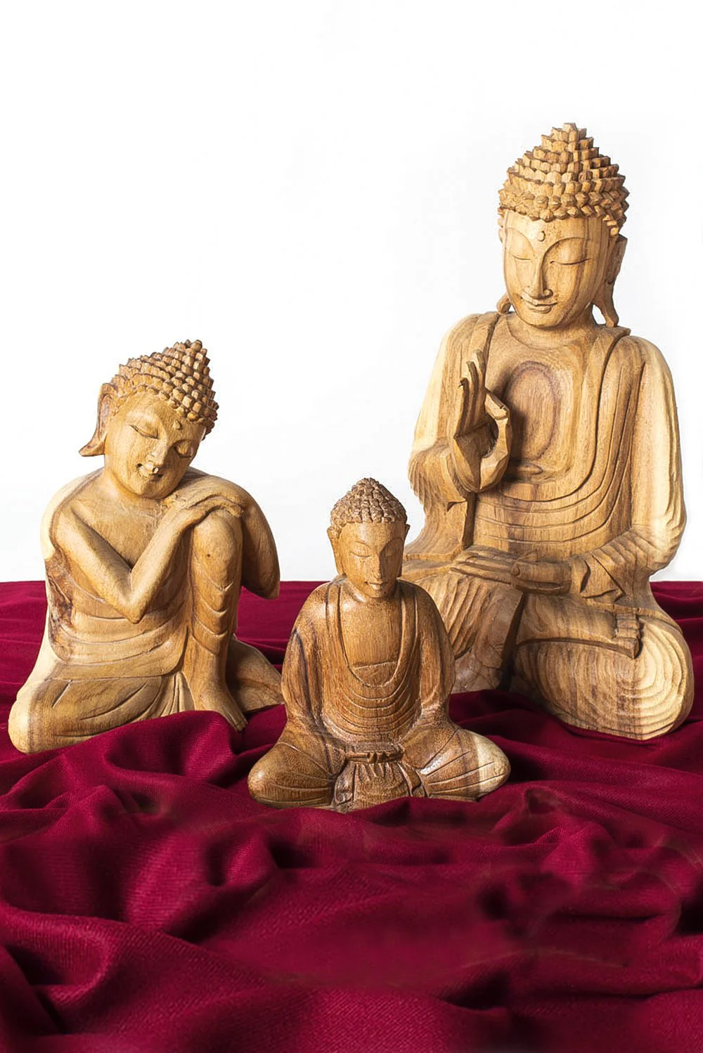 Hand Carved Wooden Meditating Buddha (20 cm) - Image 3